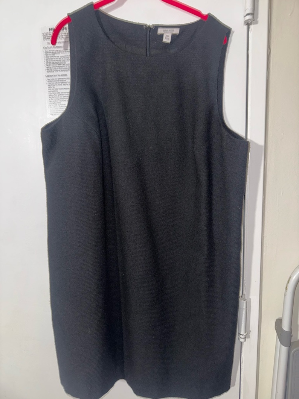 Nine West Black Sleeveless Shift Dress